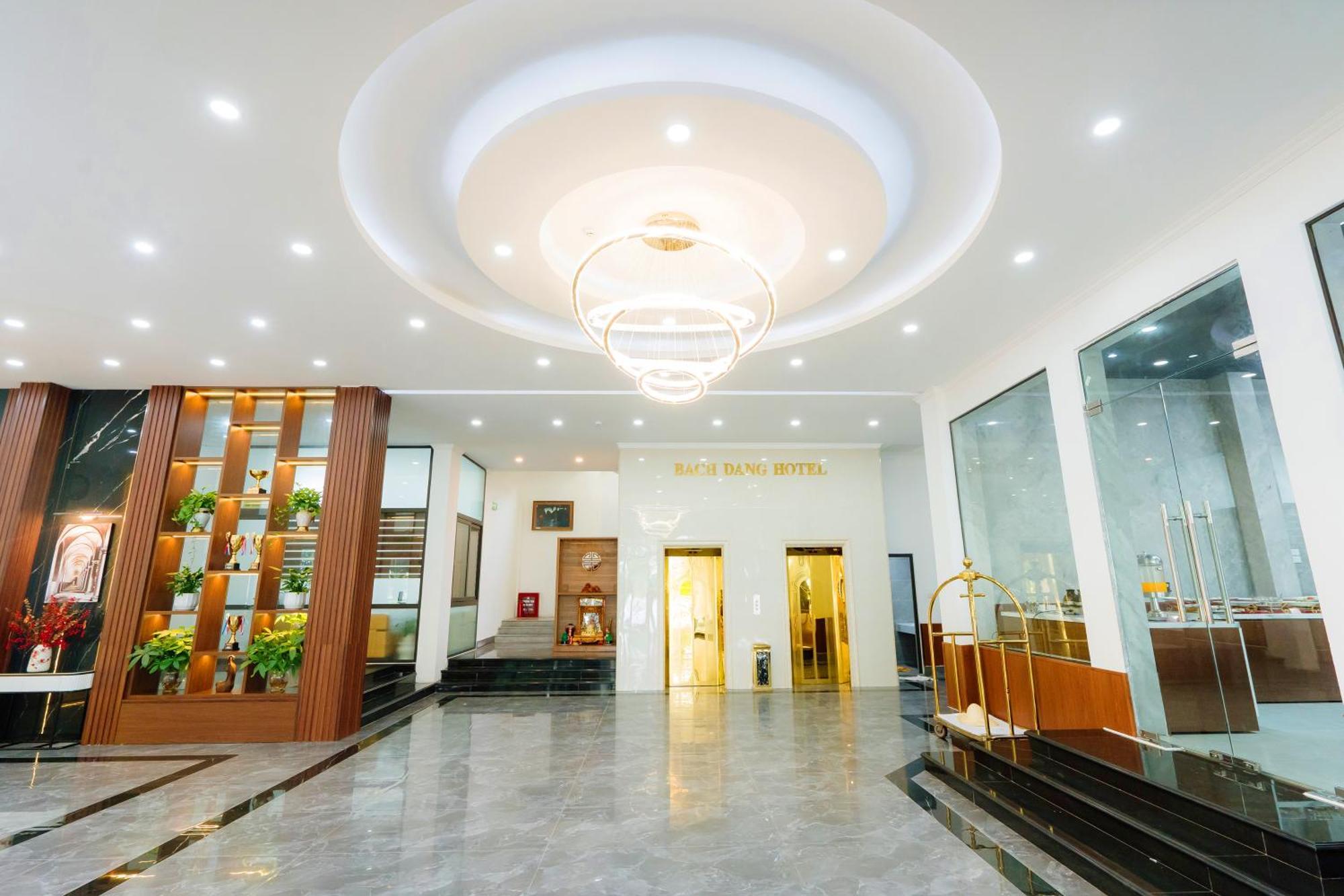 Bach Dang Ha Long Hotel ภายนอก รูปภาพ