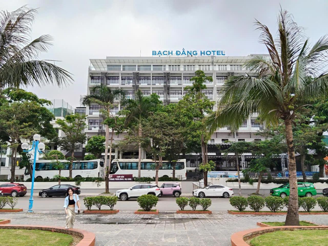 Bach Dang Ha Long Hotel ภายนอก รูปภาพ